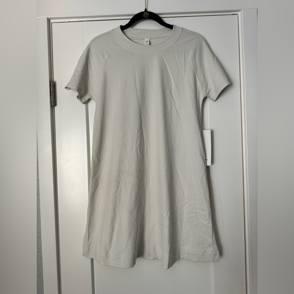 NWT Lululemon Heavyweight Cotton T-Shirt Dress in Bone - Picture 2 of 11